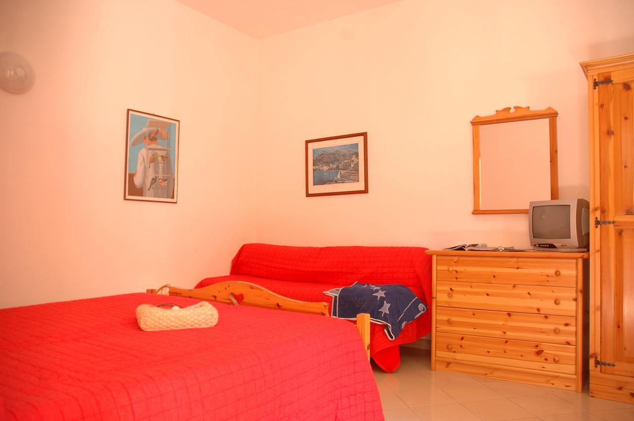 Residence Villa Tina Forio di Ischia Oda fotoğraf