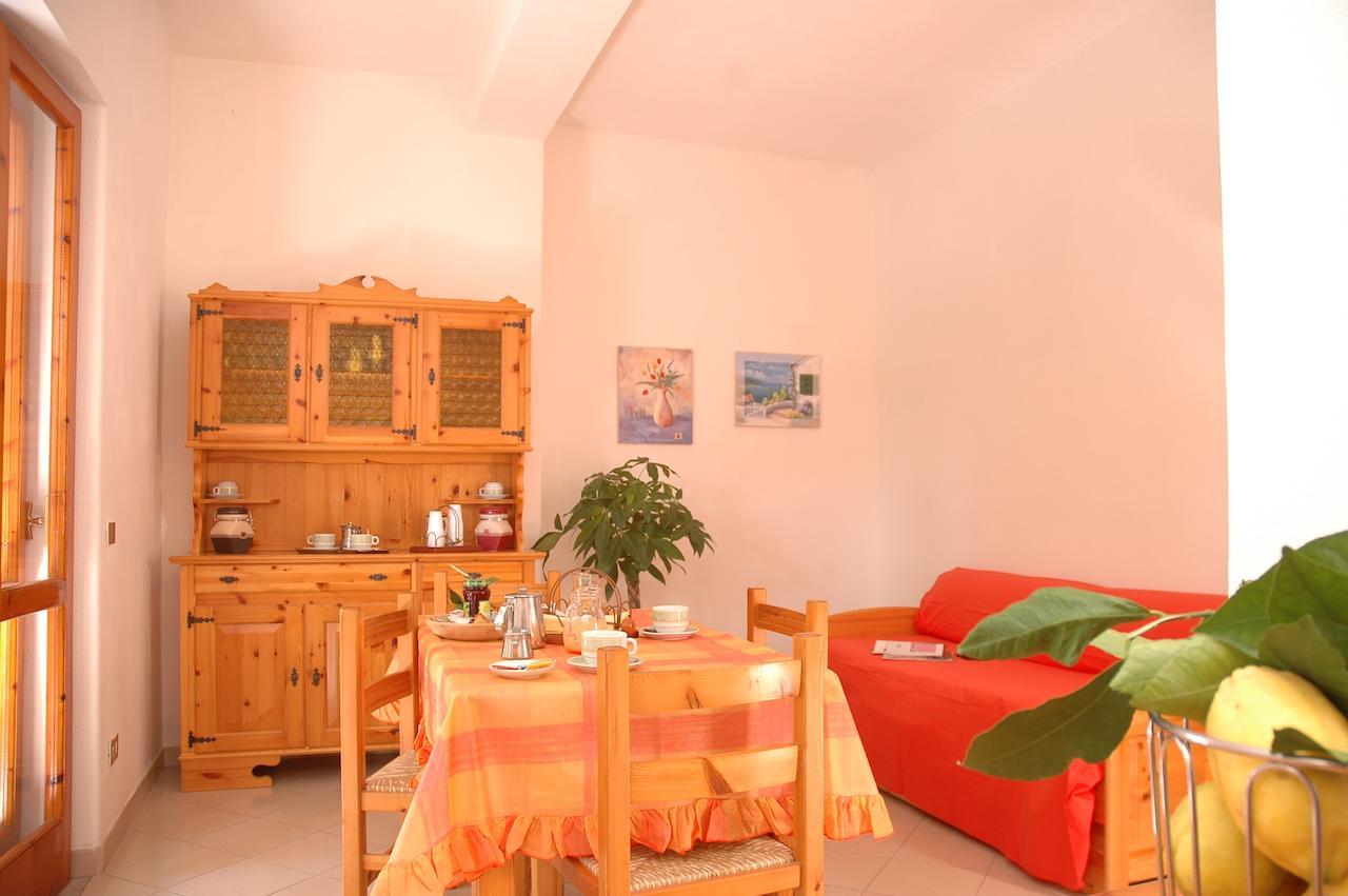 Residence Villa Tina Forio di Ischia Oda fotoğraf